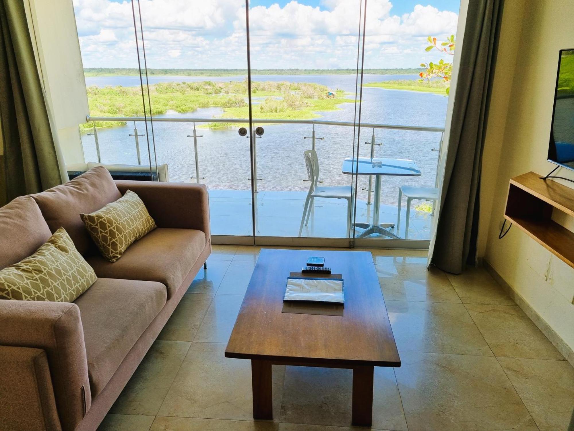 Boulevard 251 Riverside Apartments Iquitos Rom bilde